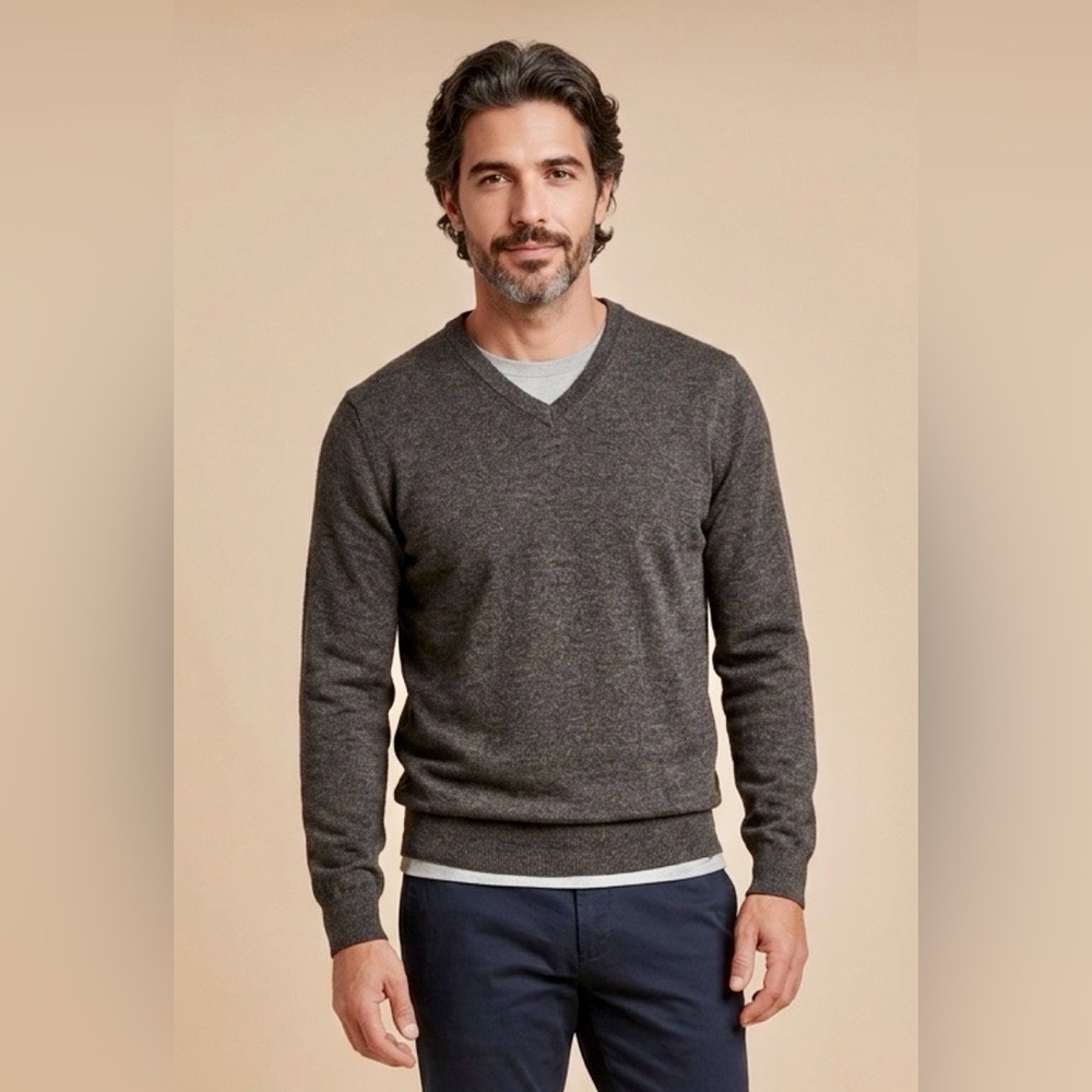 DKNY Brown V-Neck Long Sleeved Pullover Sweater for Men Medium